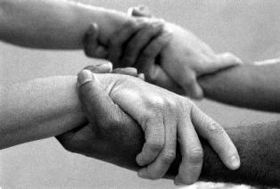 hands_for_MRDD_resized_3.jpg